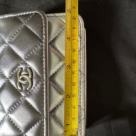 Chanel Coco Punk metallic silver ombré leather Belt bag. CHANEL - Picture 5 of 13